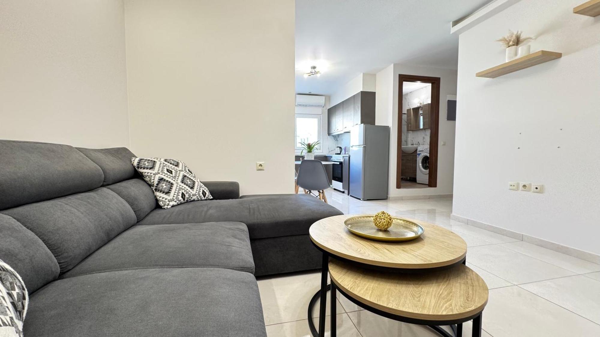 Unique 2 , One Bedroom Appartement